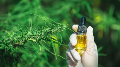 Canabidiol (CBD) como aliado promissor contra a depressão, ansiedade e insônia